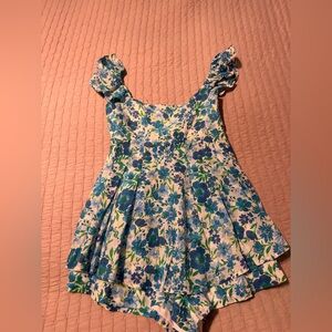 Adorable floral romper perfect for spring!